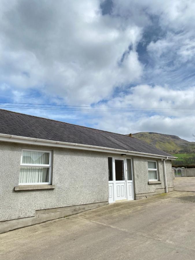 Benbradagh Barn Villa Dungiven Exteriör bild